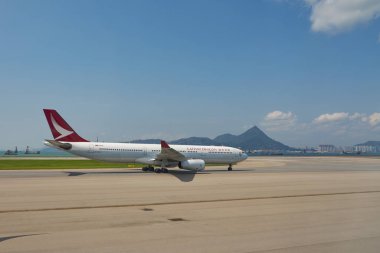 Cathay Dragon Airbus A-330