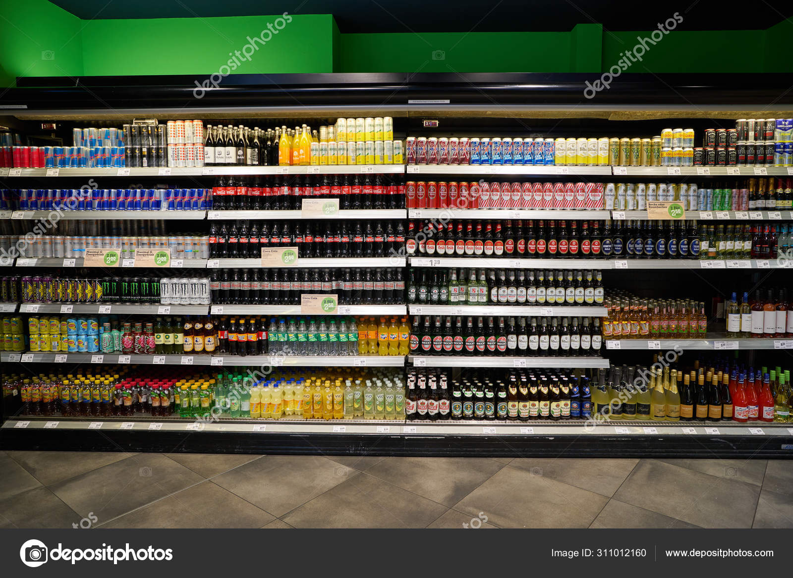 REWE To Go – Stock Editorial Photo © teamtime #311012160