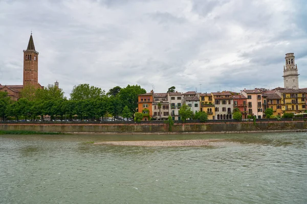 Stedelijk landschap van Verona — Stockfoto