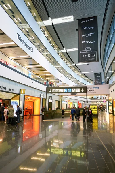 Vienna aeroporto internacional — Fotografia de Stock