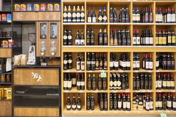 Bottega Dei Sapori - Gastronomische winkel — Stockfoto