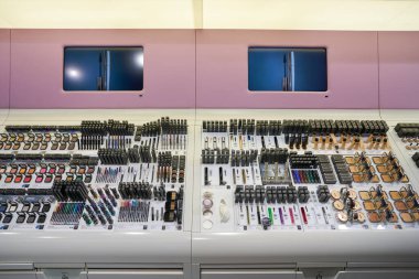 Kiko kozmetik mağazası