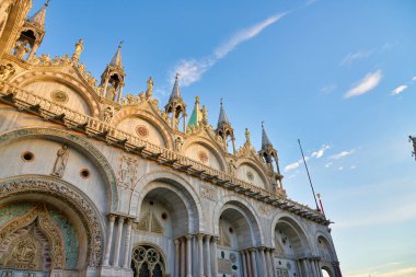 ataerkil katedral basilica of saint mark