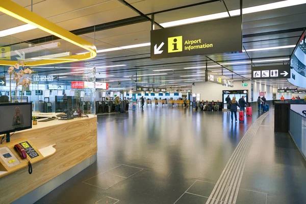 Vienna aeroporto internacional — Fotografia de Stock