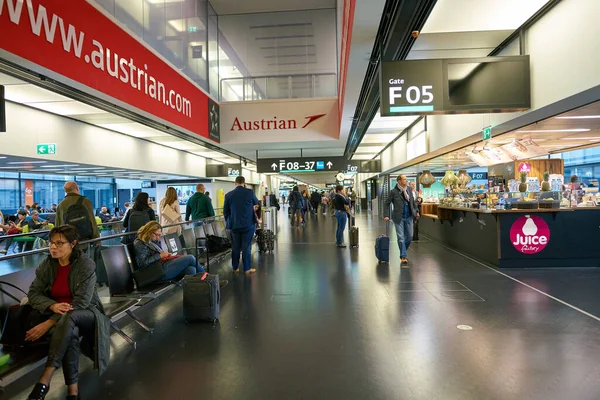 Aeropuerto Internacional de Viena — Foto de Stock