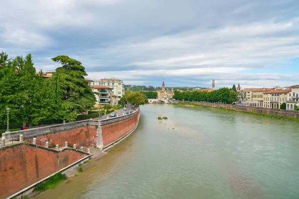 Verona şehir manzarası — Stok fotoğraf