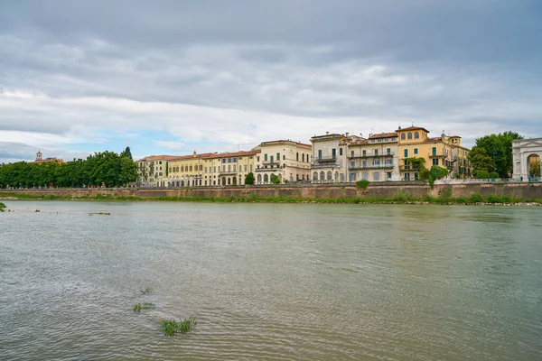 Verona şehir manzarası — Stok fotoğraf