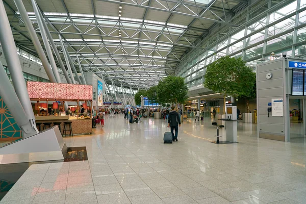 Dusseldorf airport — Stock Photo, Image