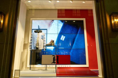 Düsseldorf 'ta Mağaza