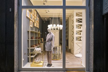 Milan 'da bir mağaza.