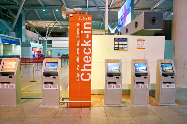 Área de autocheck-in en — Foto de Stock