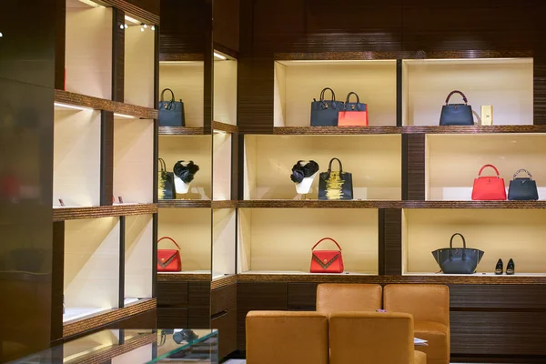 Louis Vuitton shop — Stock Photo, Image