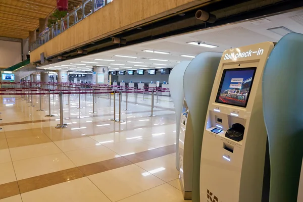 Quiosques de check-in de autoatendimento — Fotografia de Stock