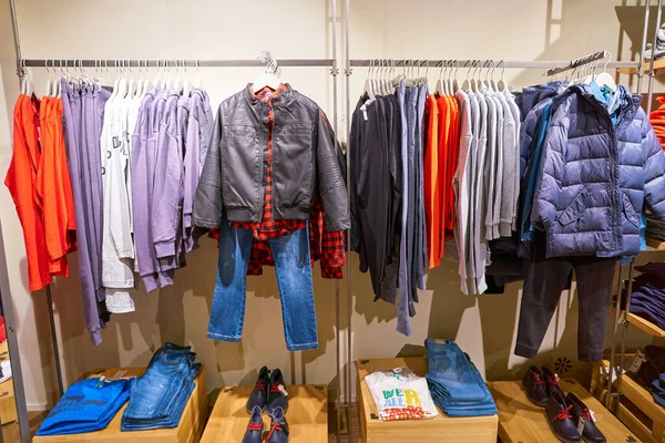 benetton Türkiye renkleri