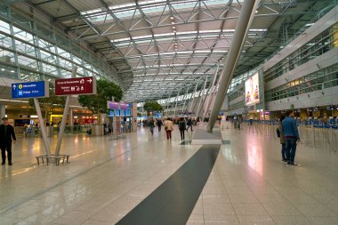 Dusseldorf Havaalanı