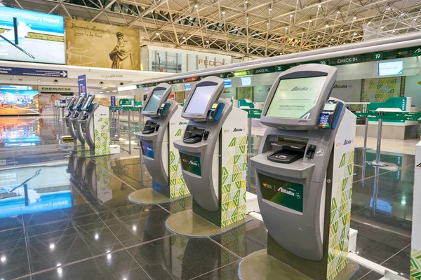 Aeropuerto Internacional de Fiumicino — Foto de Stock