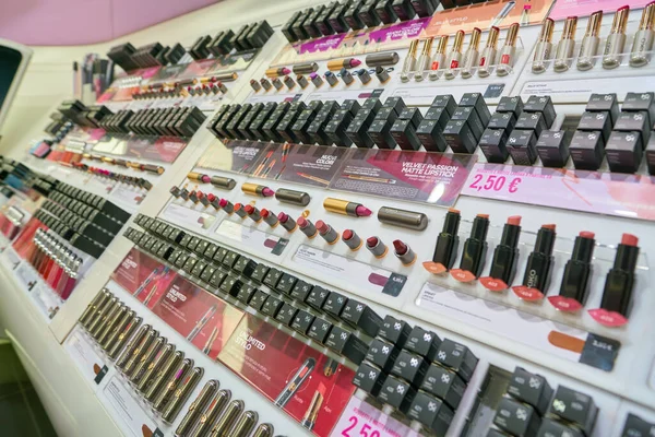 Cosmetics store — Stock Photo, Image
