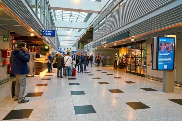 Aeropuerto de Dusseldorf — Foto de Stock