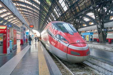 Milan Merkez Tren İstasyonu