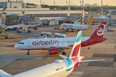 Dusseldorf Havaalanı