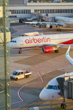 Dusseldorf Havaalanı