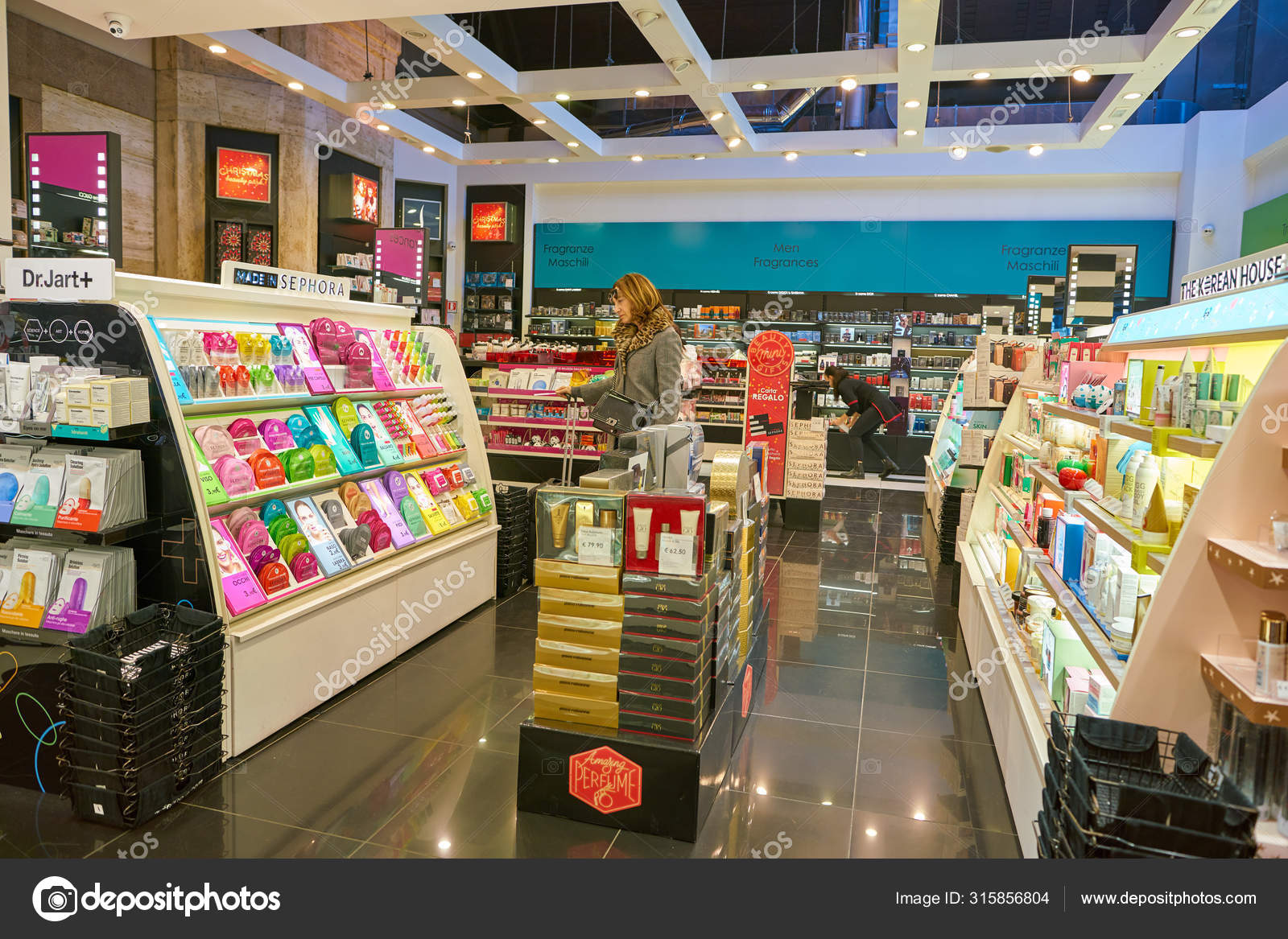 á Sephora Stock Pictures Royalty Free Sephora Photos Download On Depositphotos