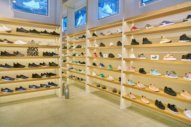 Süperadım mağazası