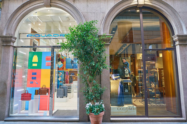 MILAN, ITALY - CIRCA NOVEMBER, 2017: display window and entrance at a shop in Milan.