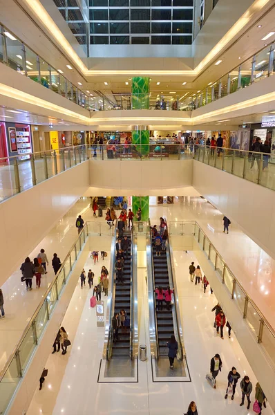 Nové město Plaza shopping mall — Stock fotografie