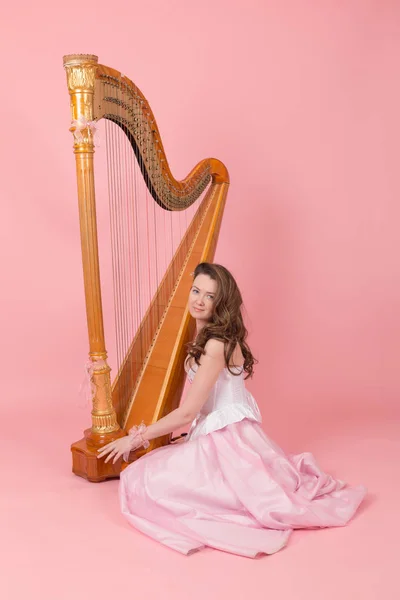 Studiový Portrét Dívky Harfa — Stock fotografie
