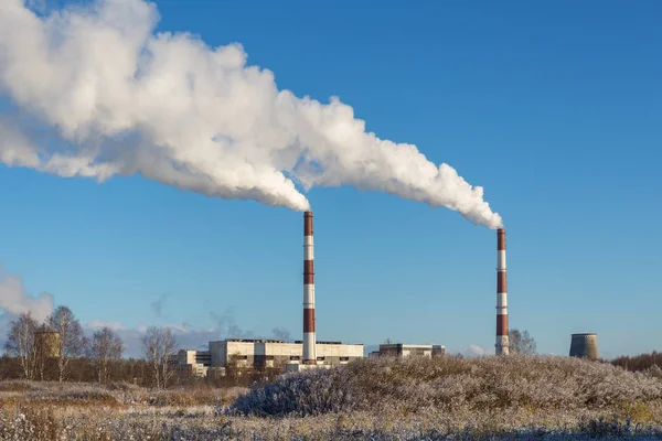 Paesaggio Con Fumo Tubazioni Centrale Elettrica — Foto Stock