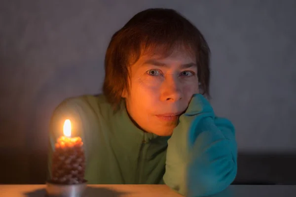 Portrait Pensive Woman Candlelight — Stock Photo, Image