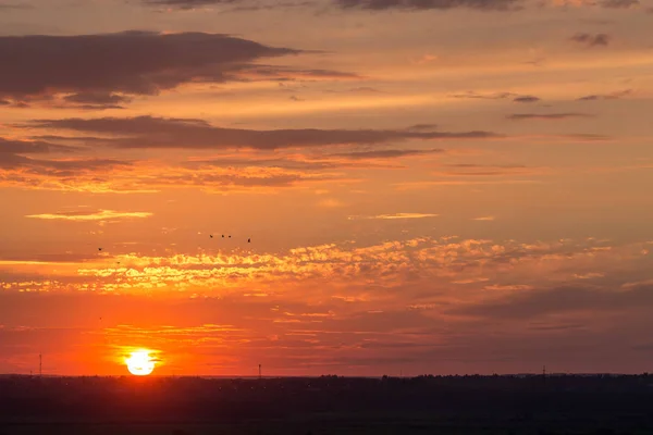 Puesta de sol con nubes —  Fotos de Stock