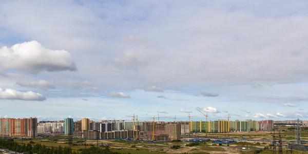 Clouds over the city — Stock Photo, Image