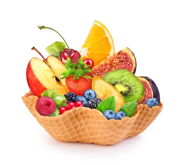 Veel Fruit Mand Van Een Wafel — Stockfoto