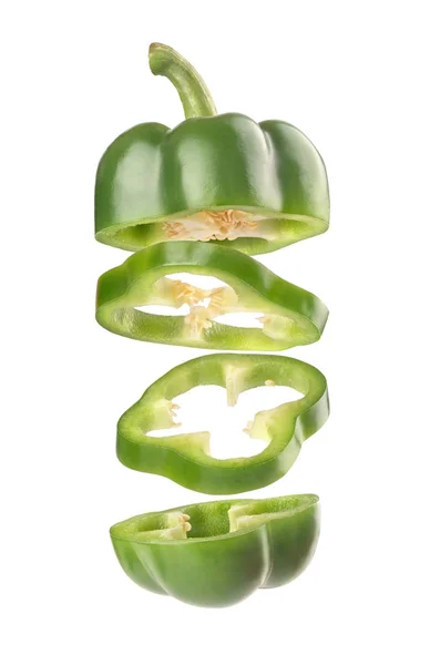 Зелений перець кільця на білому фоні — стокове фото