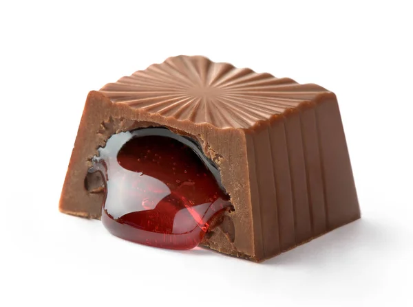 Шоколадные конфеты с вишнёвой начинкой — стоковое фото