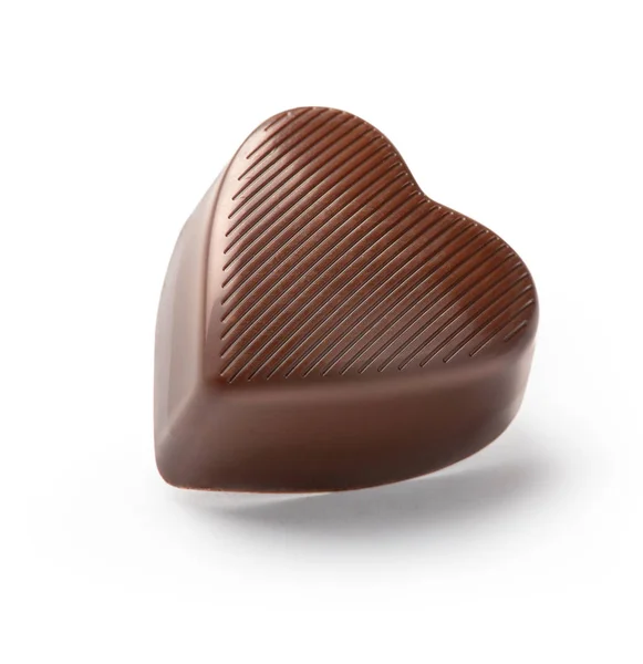 Bonbons au chocolat coeur sur un fond blanc — Photo