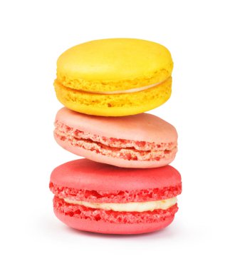 beyaz zemin üzerinde üç macaroons