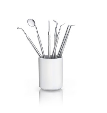 Yansıma vektörü illüstrasyonlu seramik bardaktaki diş aletleri