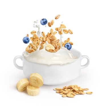 Muzlu ve yaban mersinli sütlü yulaf ezmesi