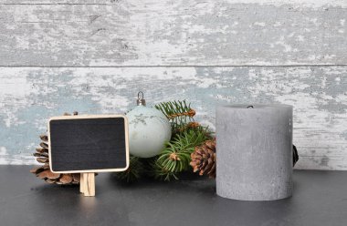 Noel Dekorasyon Yıpranmış ahşap önünde