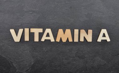 Tahta tahtadaki tahta harflerden bir terim.