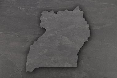 Karanlık tahtada Uganda haritası