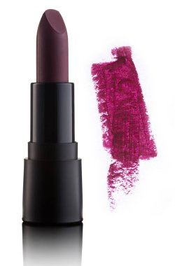 Renk ruj lekeli darbesiyle beyaz izole