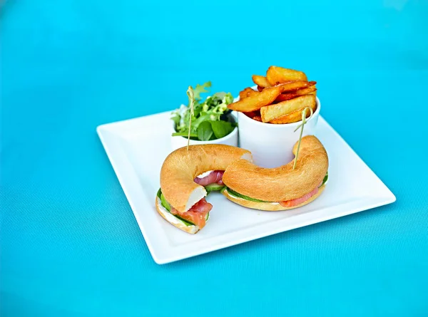 Salmon Bagel Salad Roast Potato Plate — Stock Photo, Image