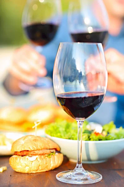 Summer Picnic Red Wine Outdoor Party Celebration — Stock Photo, Image