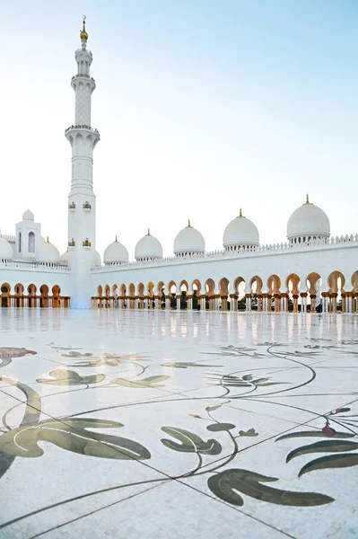 Sheikh Zayed Mosque Evening Abu Dhabi United Arab Emirates — Stock Photo, Image