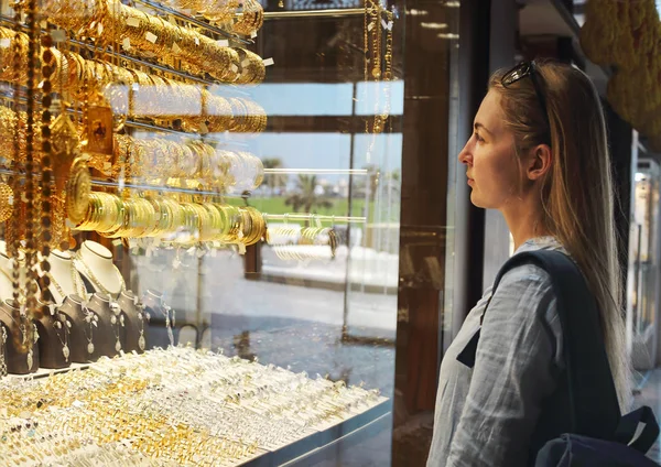 Mulher Mercado Ouro Sharjah City Emirado Árabe Unido — Fotografia de Stock