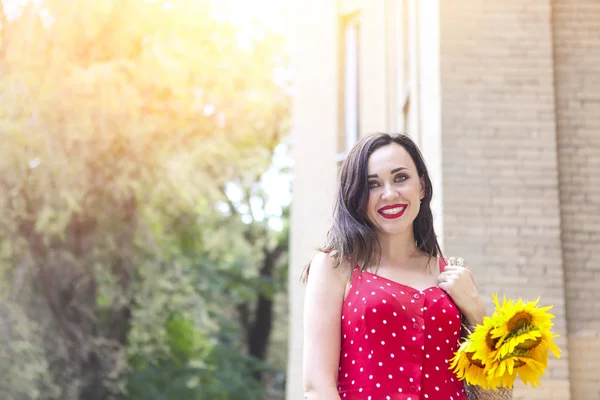 Beautiful Young Woman Red Polka Dots Dress Holding Basket Sunflowers — Stock Photo, Image